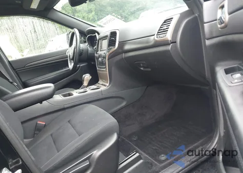 2017 Jeep Grand Cherokee Laredo 4X4 z USA, uszkodzony, nr VIN 1C4RJFAG0HC683881